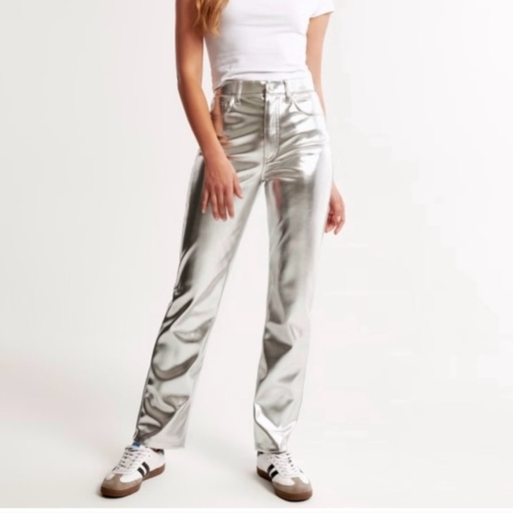 NWT Abercrombie & Fitch Silver leather pants size 28 / 6